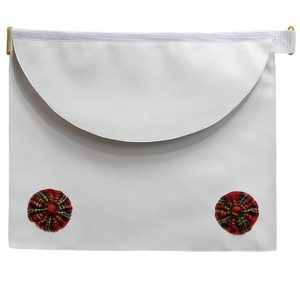 tablier-de-compagnon-rite-standard-decosse_0-614×800-1.jpg Tablier de compagnon rite standard d’Écosse